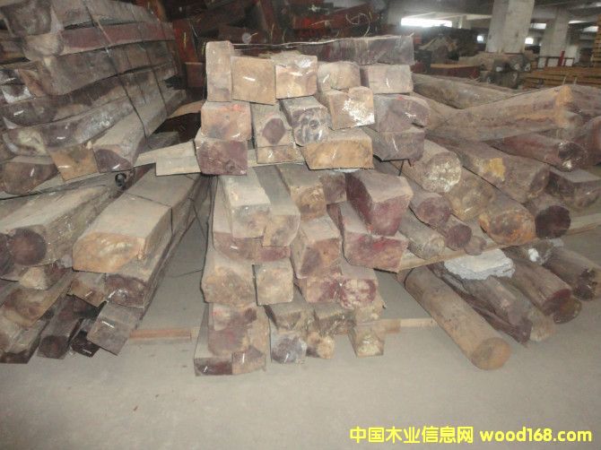 微凹黃檀的詳細(xì)介紹