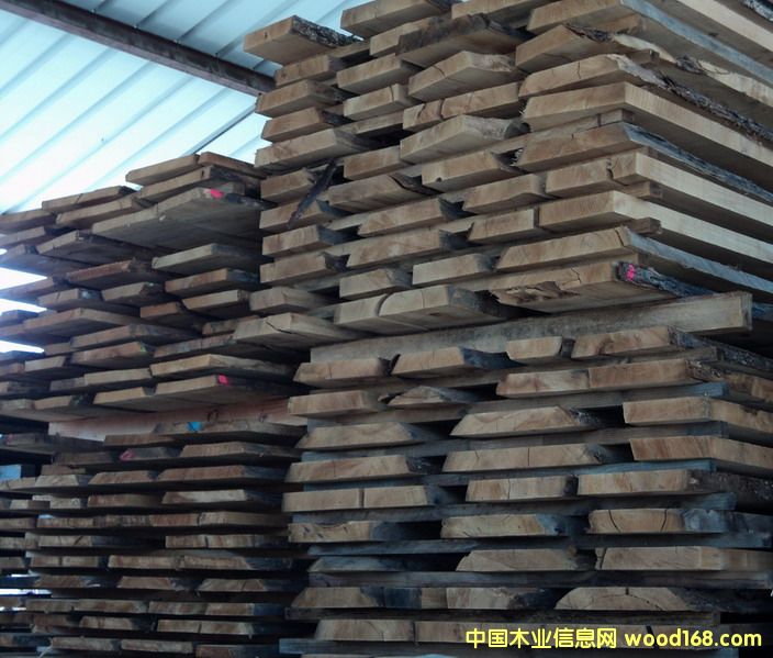 Chestnut unedged boardsԔB